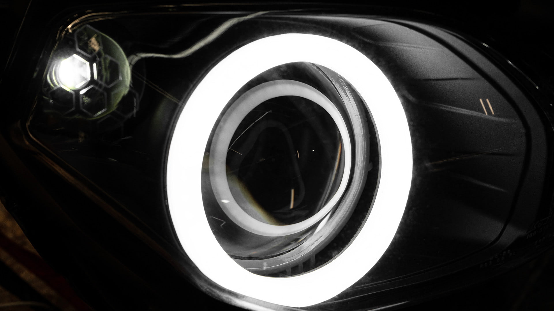 modyfikacja lamp motocyklowych